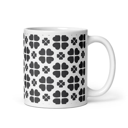 Axiom Club ceramic coffee mug - 11 oz - handle on right