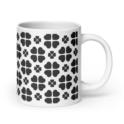 Axiom Club ceramic coffee mug - 20 oz - handle on right