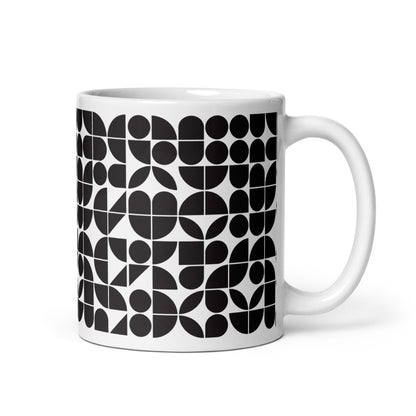 Mauderno Cog ceramic coffee mug - 11 oz - handle on right