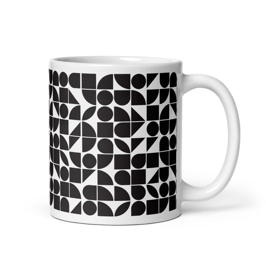 Mauderno Shard ceramic coffee mug - 11 oz - handle on right