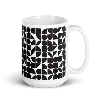 Mauderno Shard ceramic coffee mug - 15 oz - handle on right