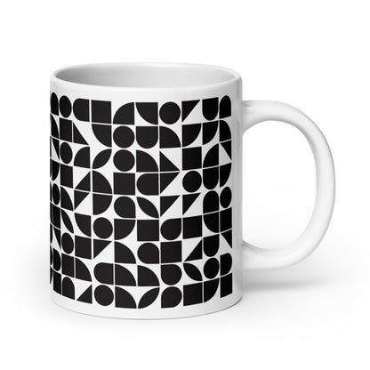 Mauderno Shard ceramic coffee mug - 20 oz - handle on right